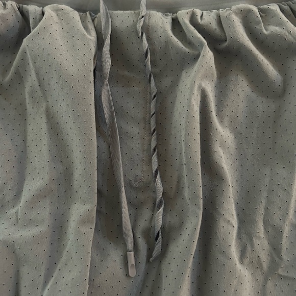 Lululemon Fast and Free Lined Shorts. 6 inch. - Picture 4 of 7